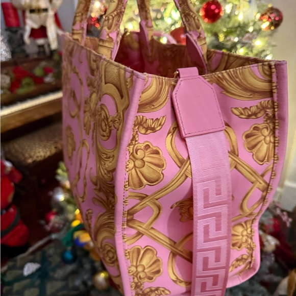 Versace Pink and Gold Tote Bag - Picture 3 of 6